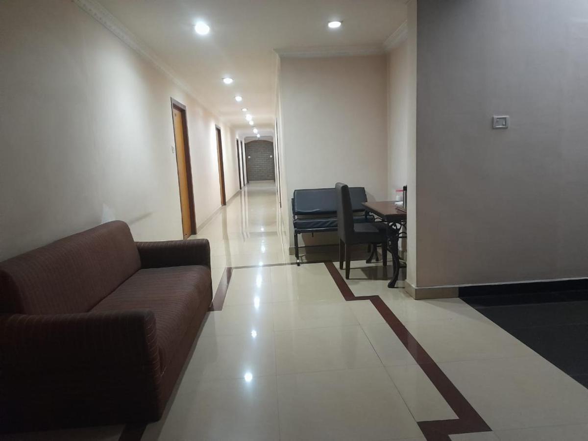 Dp Oberoi Residency Hotel Kochi Exterior foto